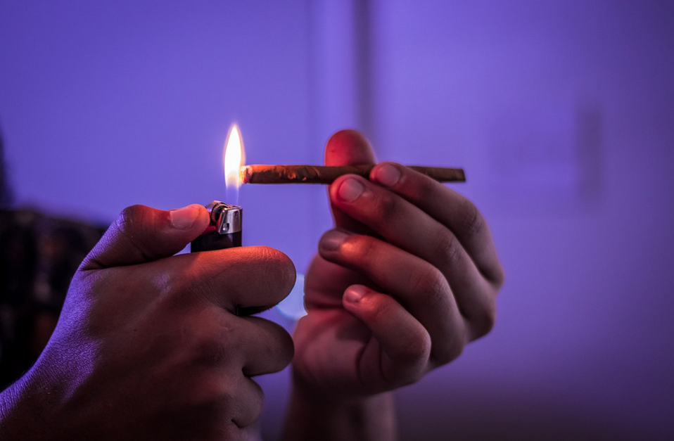 use the correct lighter